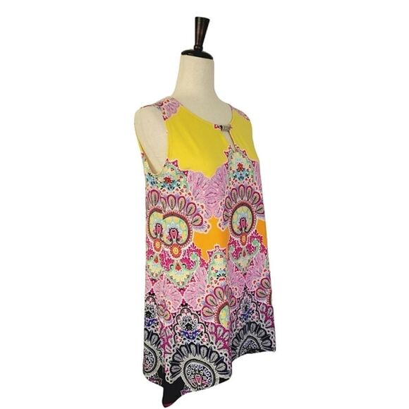 Sunny Leigh Bright Multi Color Keyhole Sleeveless Handkerchief Hem Tunic Top M - Picture 2 of 10